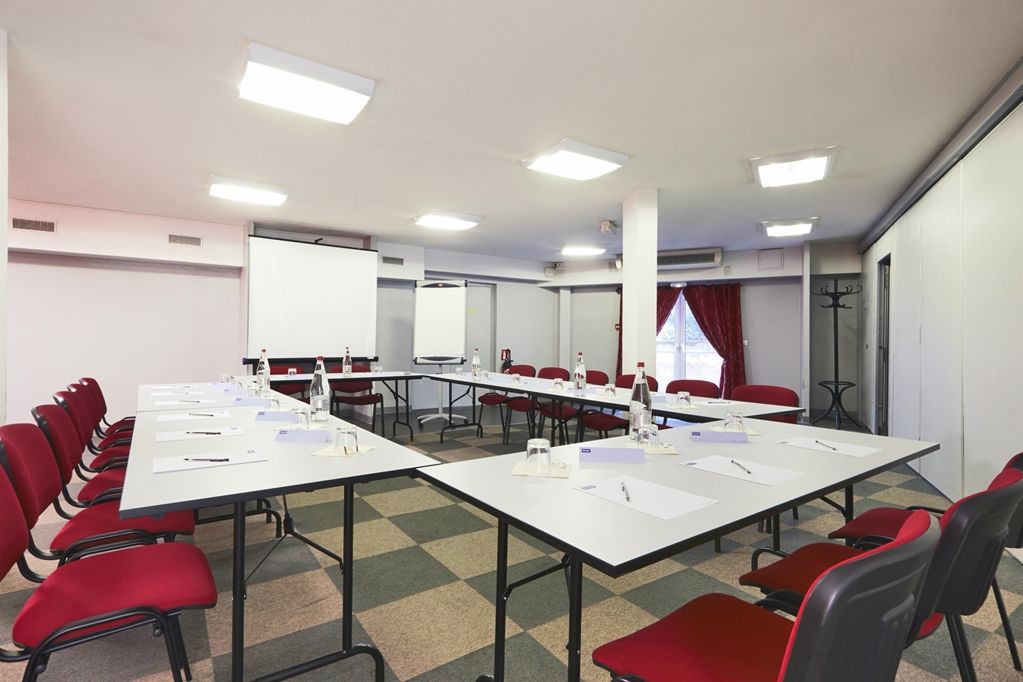 Ibis Styles St Raphael 3*
